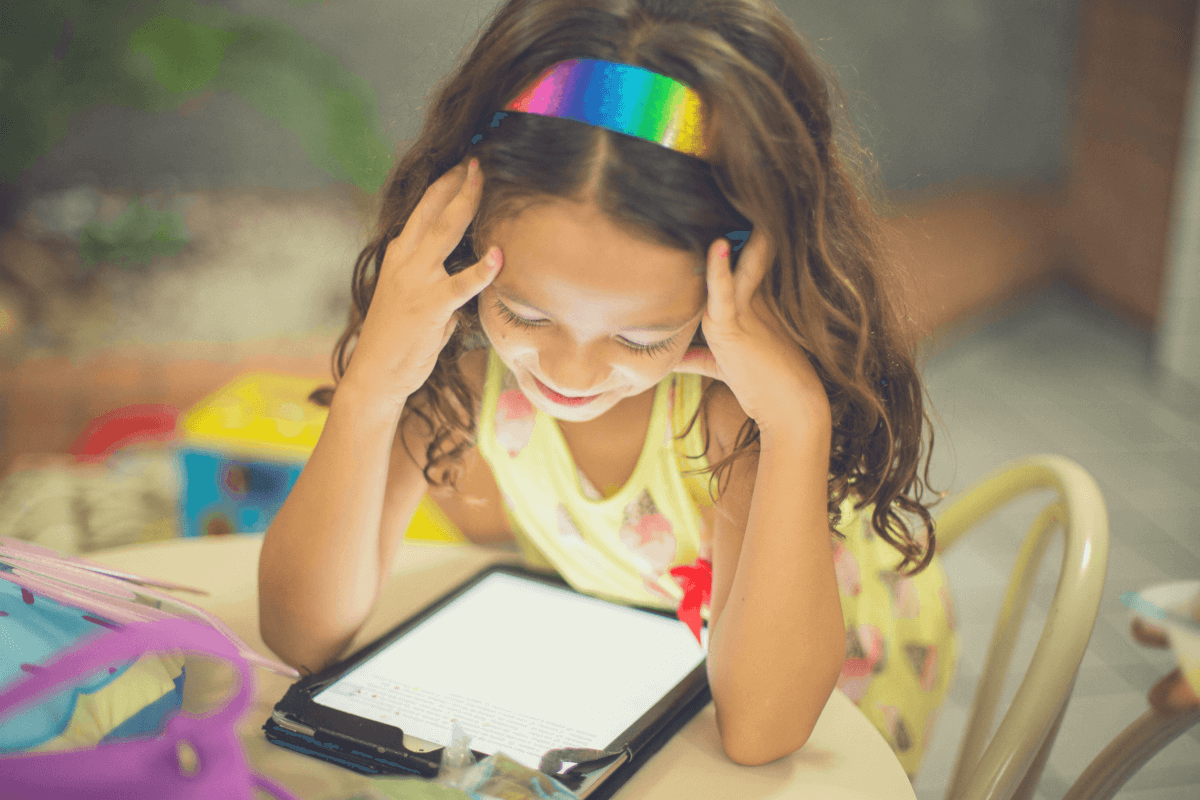 screen time, too much, children, parent advice, speech therapy, occupational therapy, cincinnati, dayton, in home therapy, child therapy